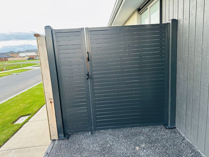 side gates installation